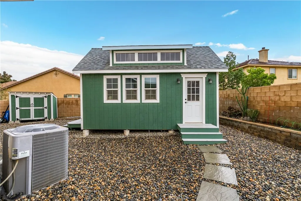 Additional image 106 of 42715 Raywood Dr, Lancaster, CA 93536