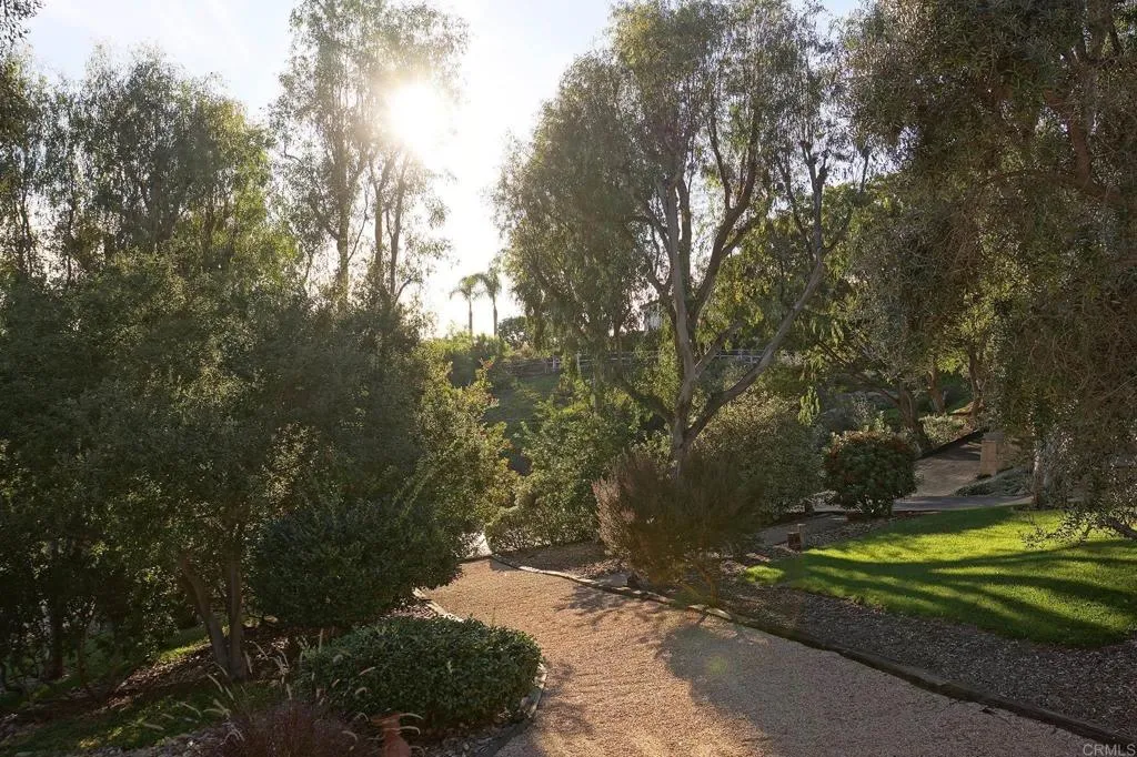 Additional image 116 of 5443 Calzada Del Bosque, Rancho Santa Fe, CA 92067