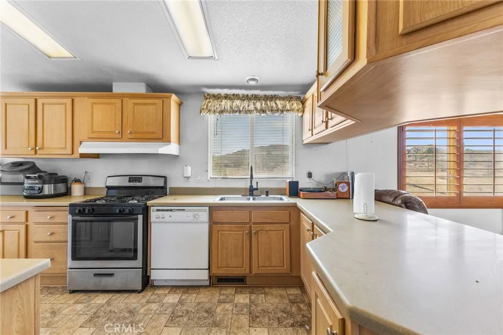 Additional image 72 of 324 Anita Road, Landers, CA 92285