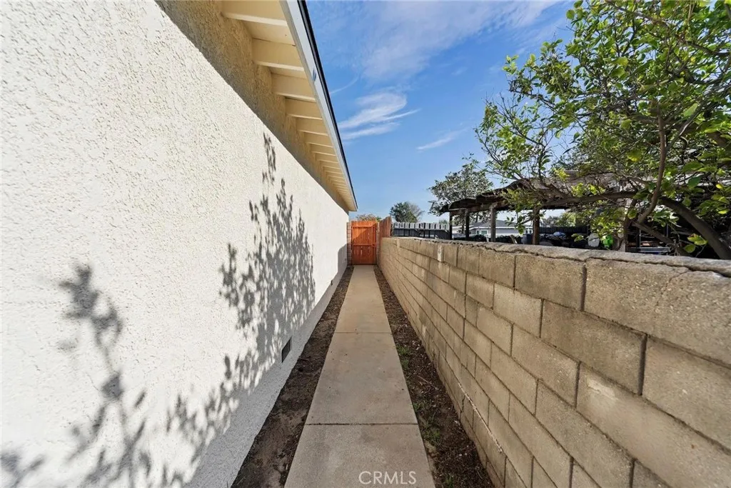 Additional image 35 of 9352 Olive Street, Fontana, CA 92335