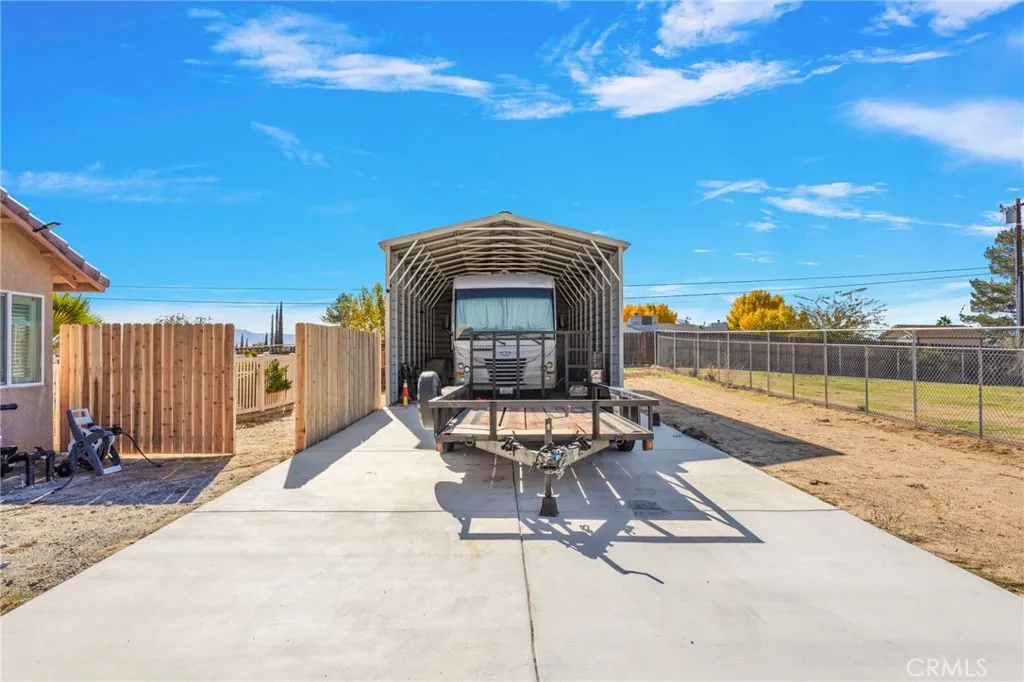 Additional image 104 of 18311 Owatonna Road, Apple Valley, CA 92307