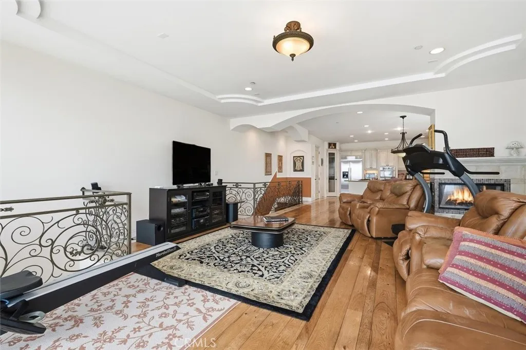 Additional image 68 of 814 Esplanade Unit A, Redondo Beach, CA 90277