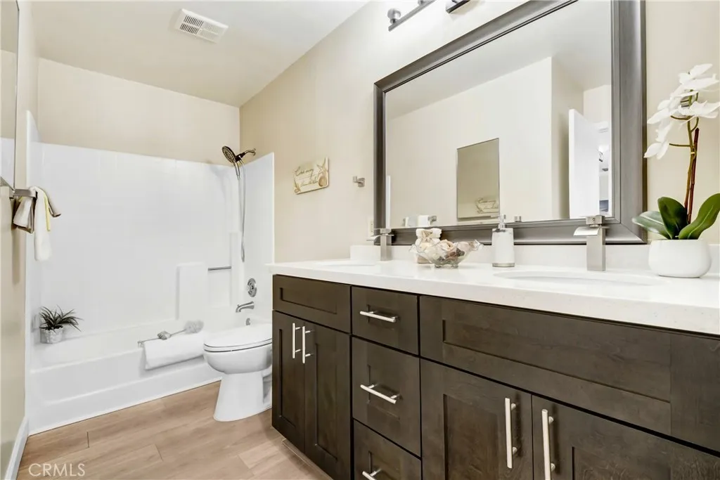 Additional image 41 of 946 W Kendall St, Corona, CA 92882