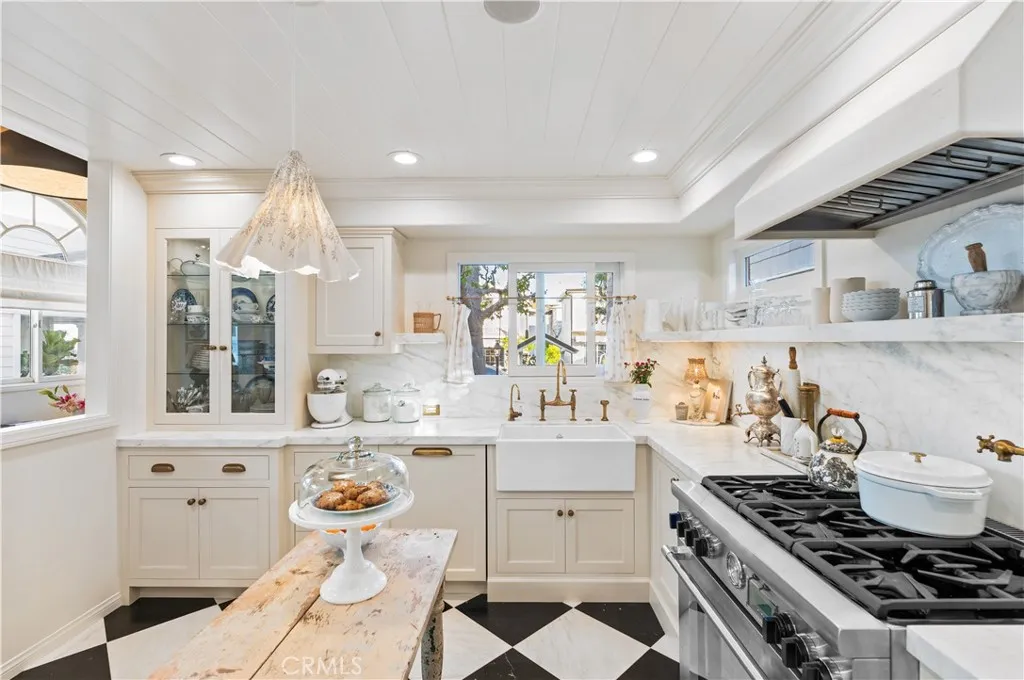 Additional image 49 of 209 Diamond Ave, Newport Beach, CA 92662