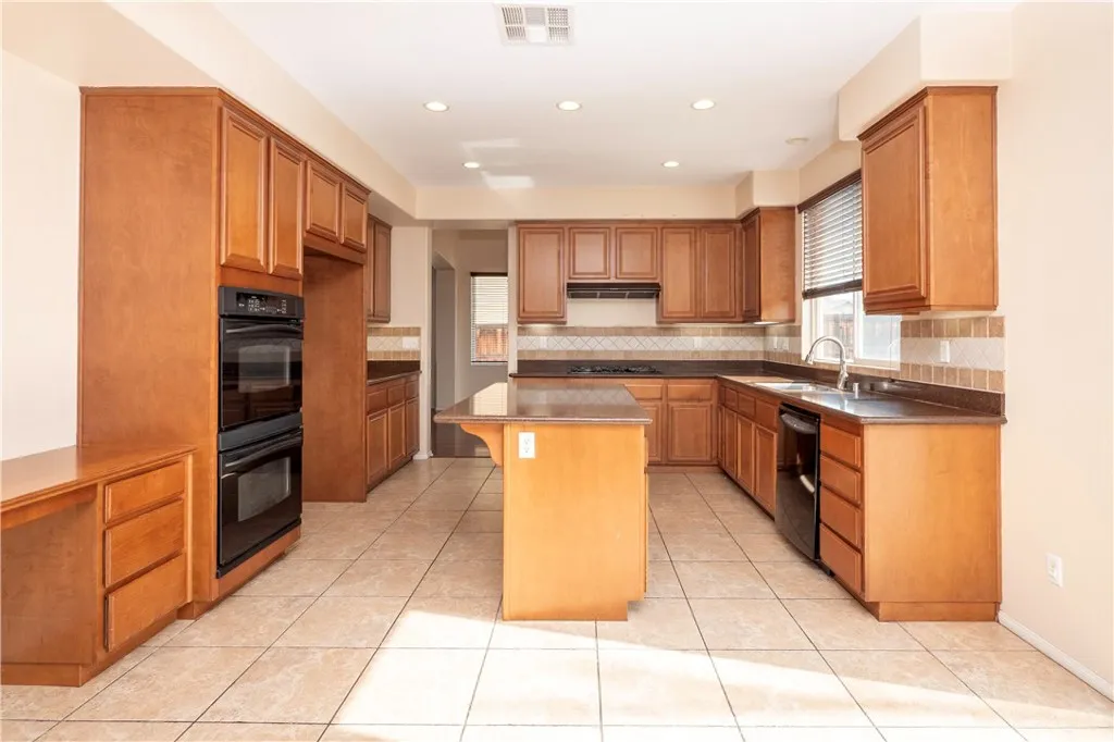 Additional image 11 of 26869 Claystone Dr, Moreno Valley, CA 92555