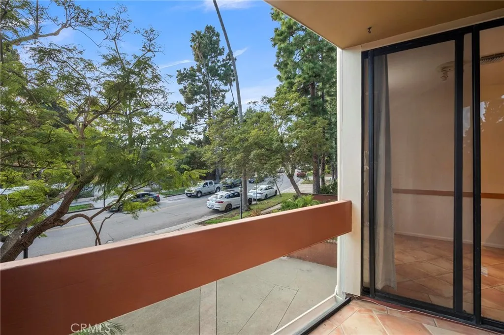 Additional image 17 of 750 S Bundy Dr Unit 108, Los Angeles, CA 90049