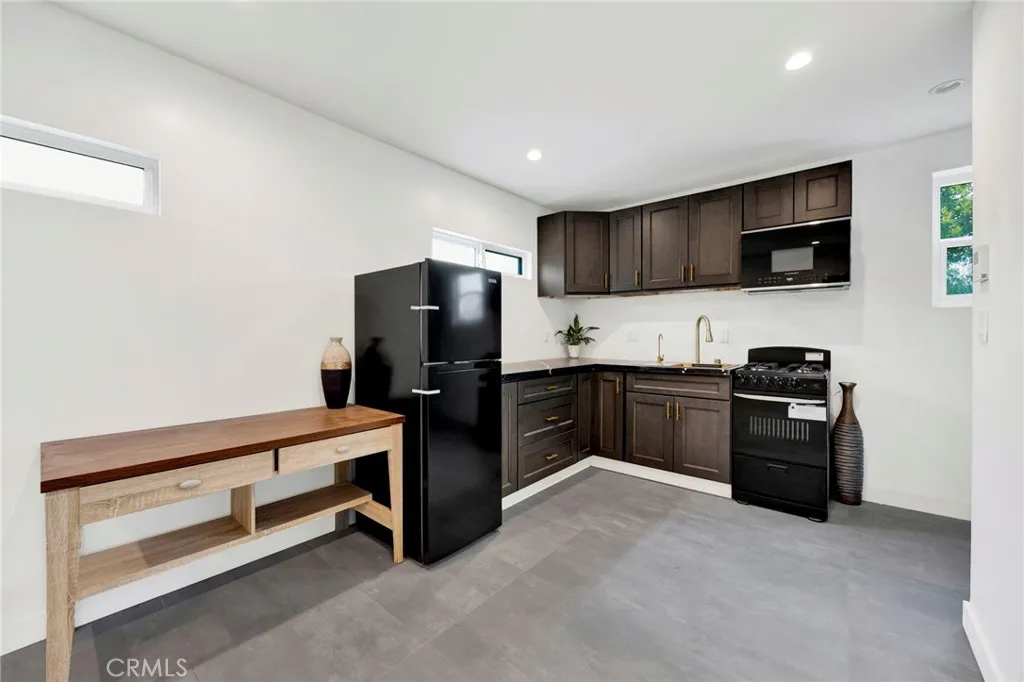 Additional image 66 of 4912 Alonzo Avenue, Encino, CA 91316