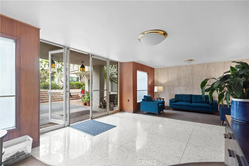 Additional image 68 of 395 S Oakland Avenue Unit 104, Pasadena, CA 91101