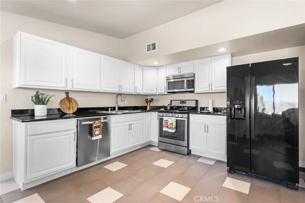 Additional image 67 of 60325 Natoma Trl, Joshua Tree, CA 92252