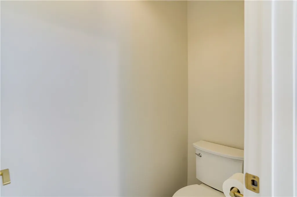 Additional image 37 of 1032 Grass Valley Rd, Lake Arrowhead, CA 92352