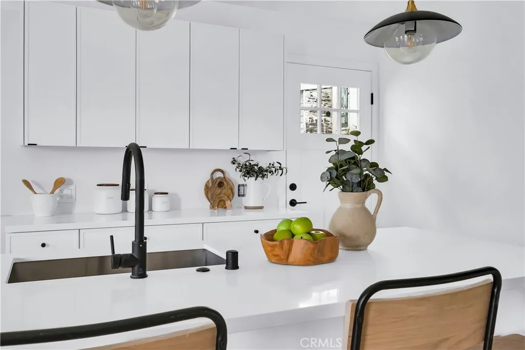 Additional image 80 of 226 Arena St Unit A, El Segundo, CA 90245