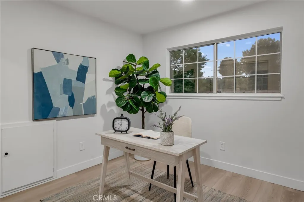 Additional image 111 of 19261 Brae Gln, Santa Ana, CA 92705