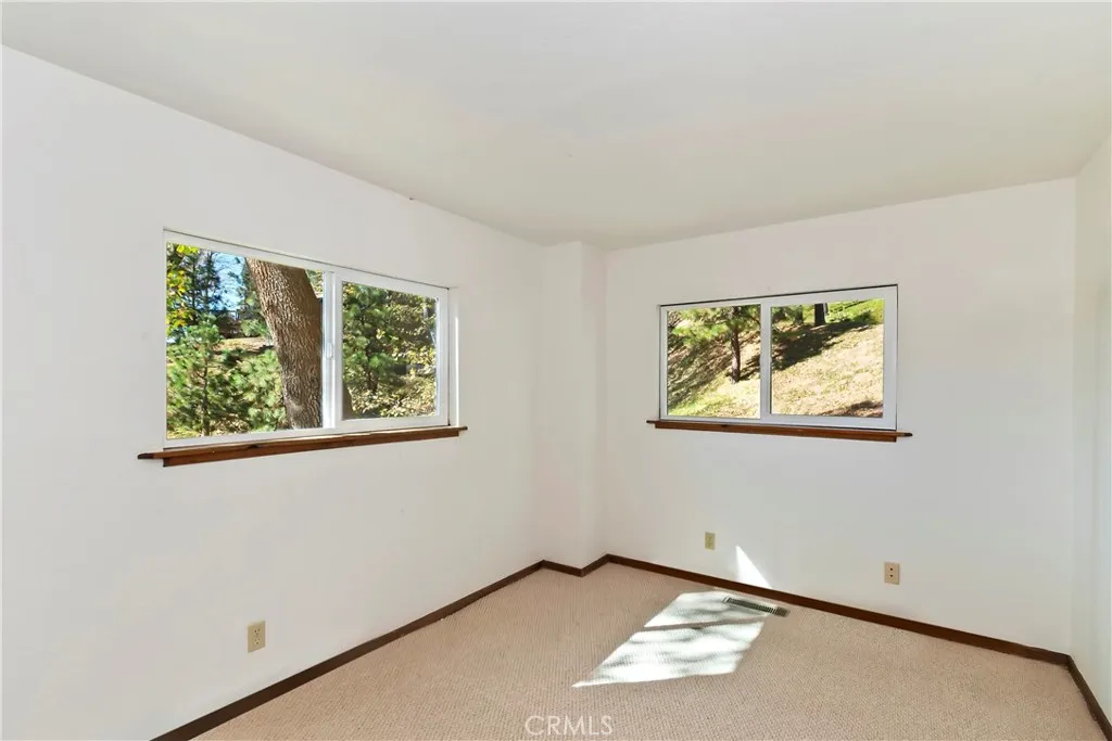 Additional image 22 of 27721 St Bernard Lane, Lake Arrowhead, CA 92352