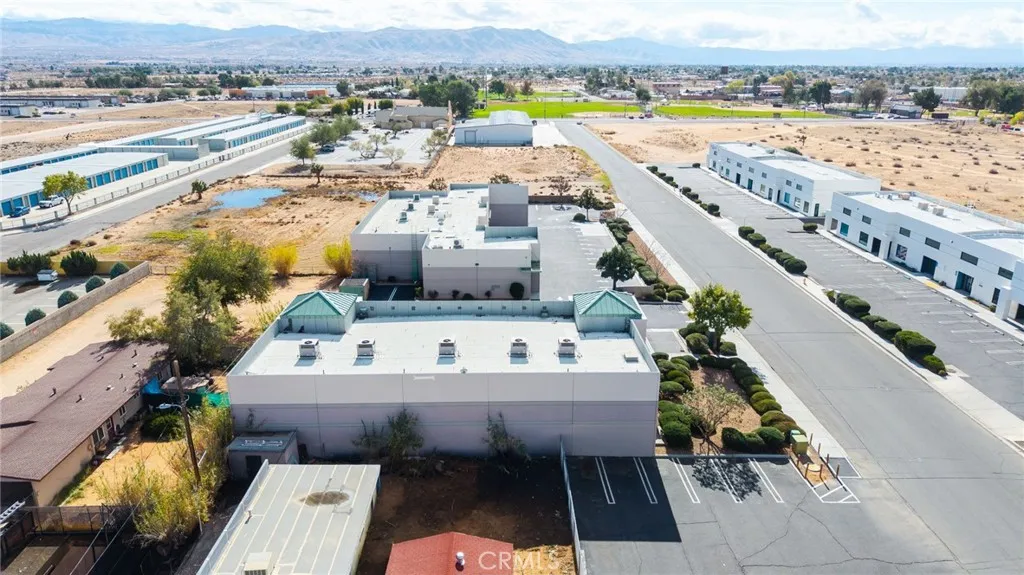 Additional image 16 of 13631 Pawnee Road, Apple Valley, CA 92308