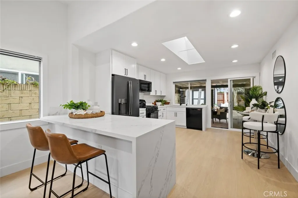 Additional image 8 of 23342 Via Burriana, Mission Viejo, CA 92691