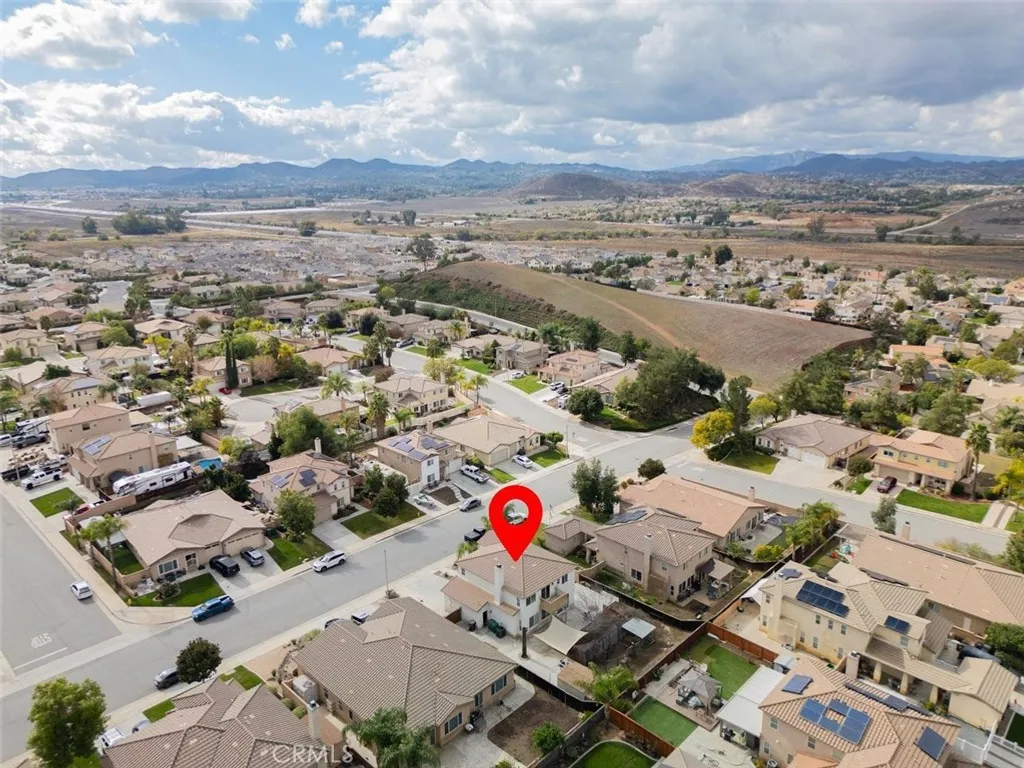 28308 Parkdale Lane, Menifee, CA 92584