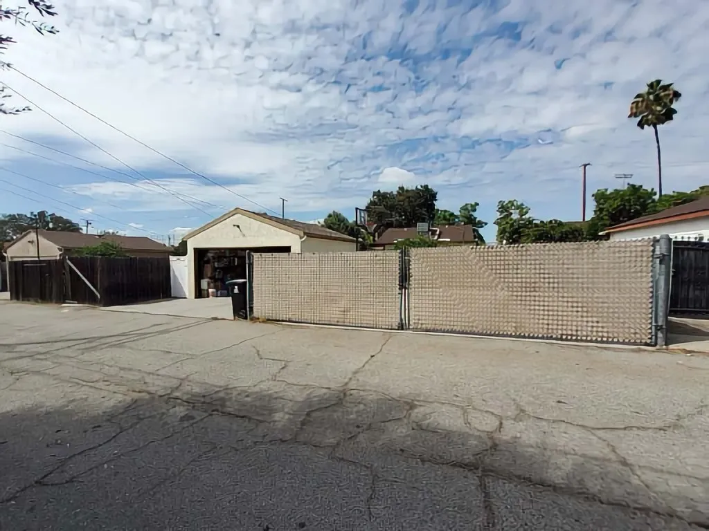 Additional image 23 of 1024 S 6th St, Alhambra, CA 91801