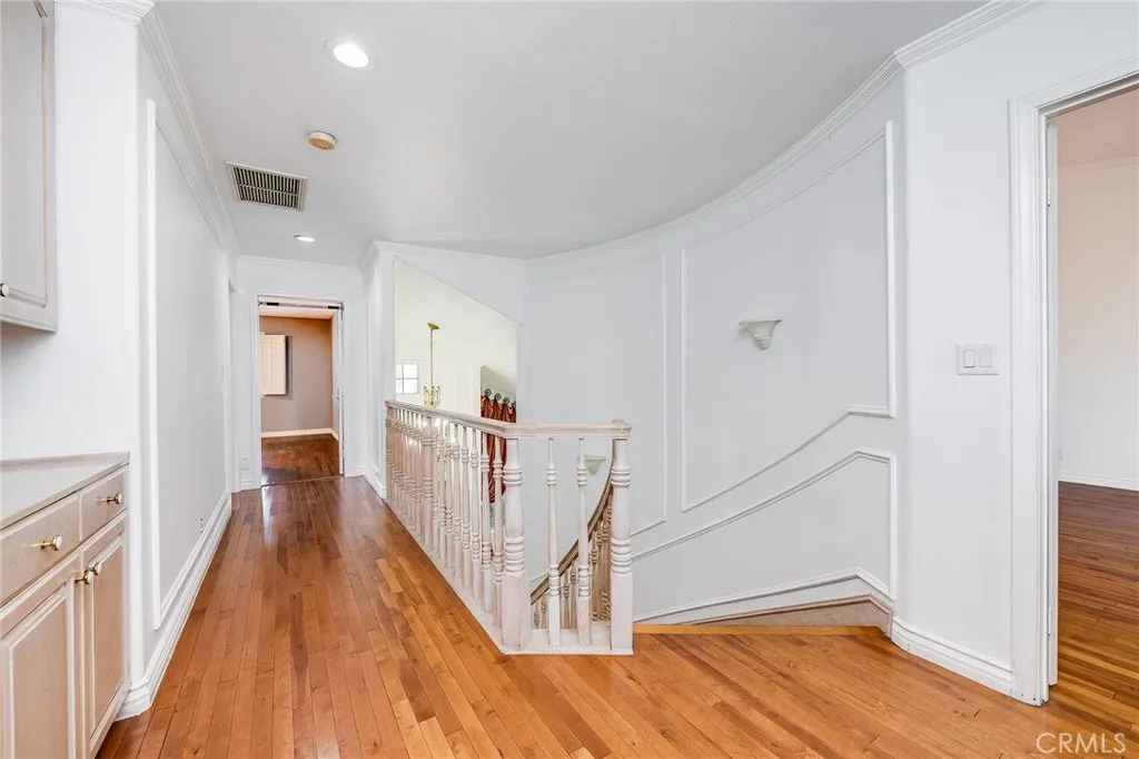 Additional image 19 of 19314 Yolie, Tarzana, CA 91356