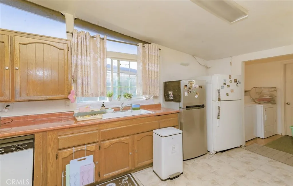 Additional image 61 of 11441 Salinaz Dr, Garden Grove, CA 92843