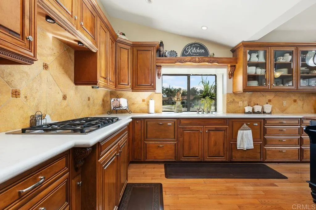 Additional image 13 of 2028 Columbus Way, Vista, CA 92081