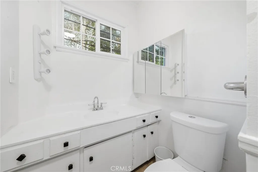 Additional image 21 of 929 Descanso Drive, La Canada Flintridge, CA 91011