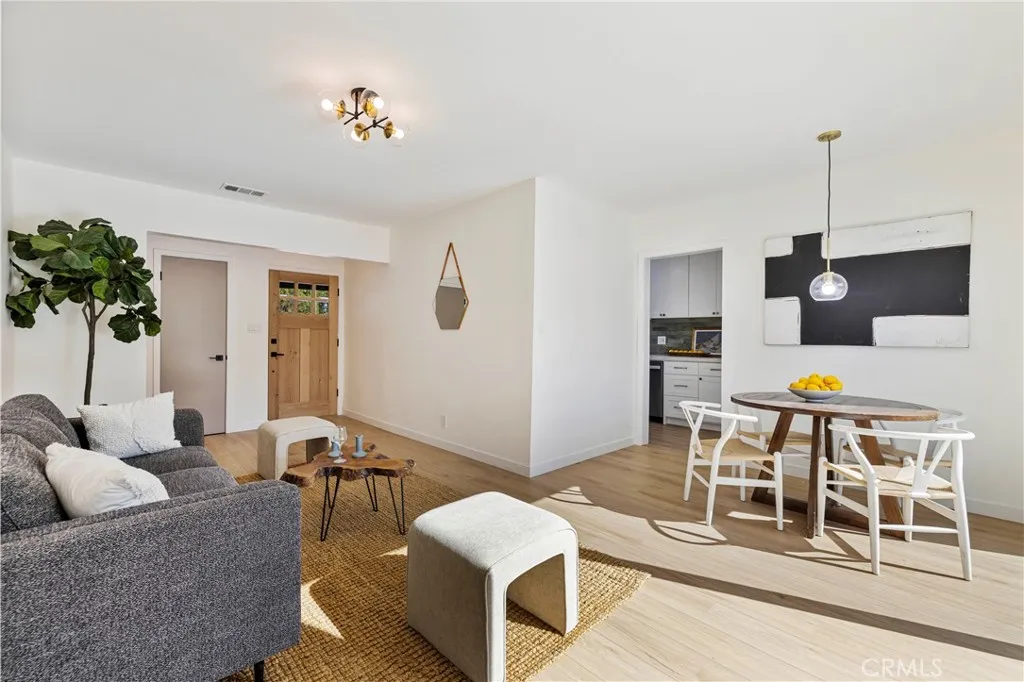 Additional image 5 of 20156 Bassett, Winnetka, CA 91306