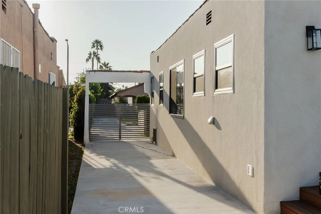 Additional image 63 of 6418 3rd Avenue, Los Angeles, CA 90043
