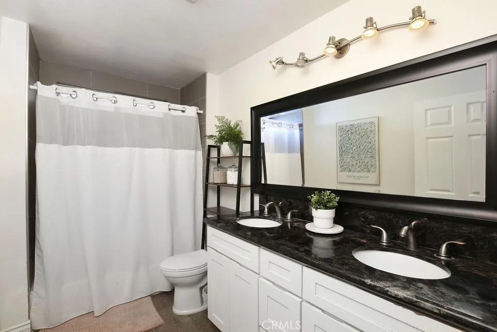 Additional image 63 of 5024 N Bentree Circle, Long Beach, CA 90807