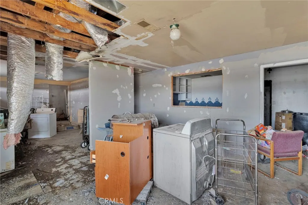 Additional image 13 of 18227 E Avenue Q, Palmdale, CA 93591