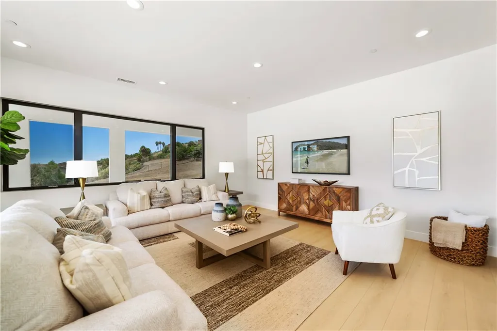 Additional image 33 of 2027 Via Monserate, Fallbrook, CA 92028