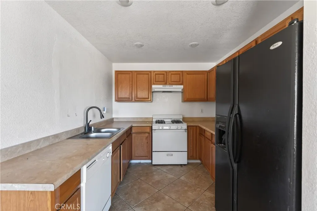 Additional image 14 of 15254 Las Piedras Drive, Victorville, CA 92395