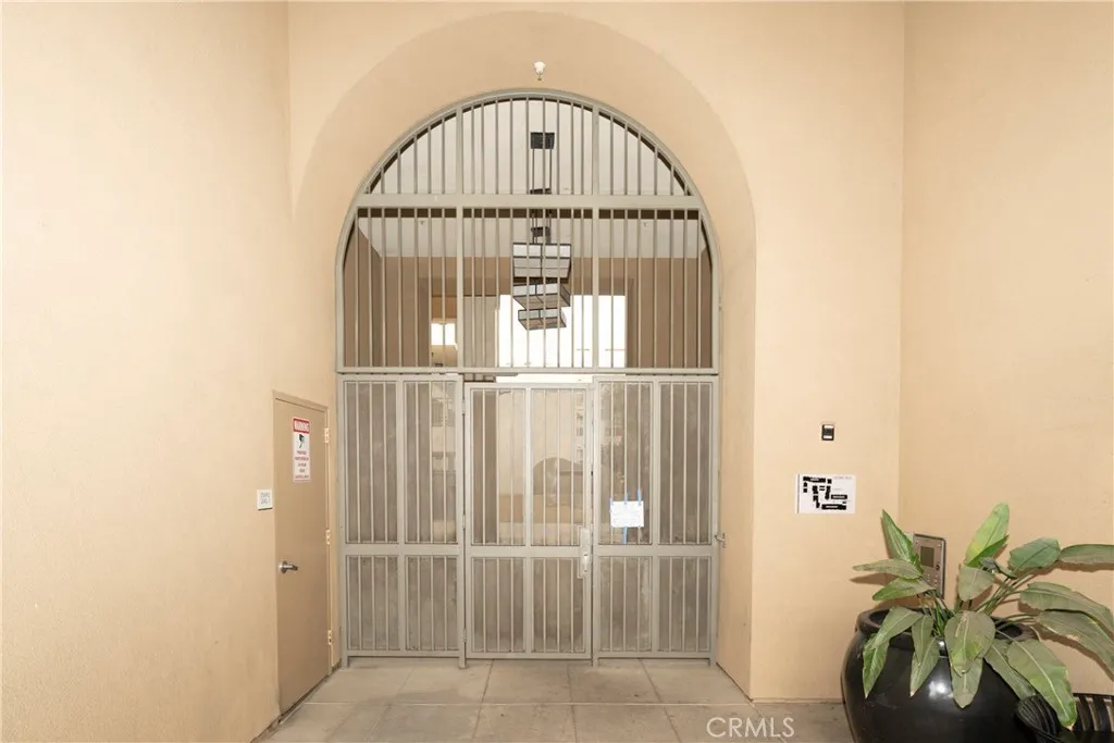 Property image for 89 E Commonwealth Ave Unit 1D, Alhambra, CA 91801