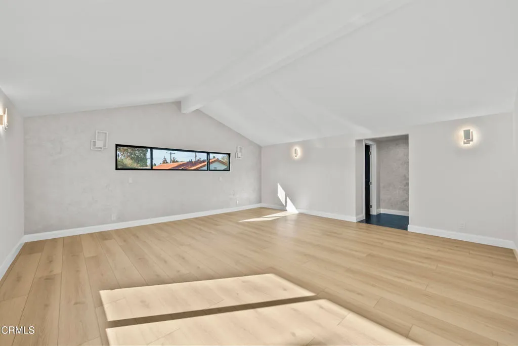 Additional image 36 of 14145 Weddington Street, Los Angeles, CA 91401