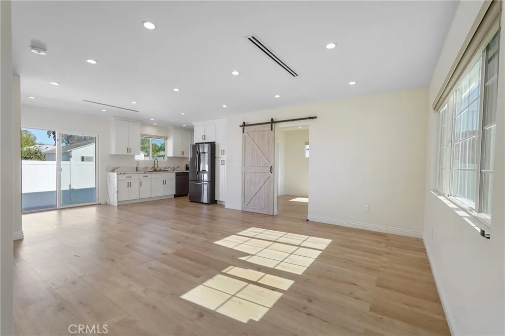 Additional image 51 of 12317 Roscoe, Sun Valley, CA 91352