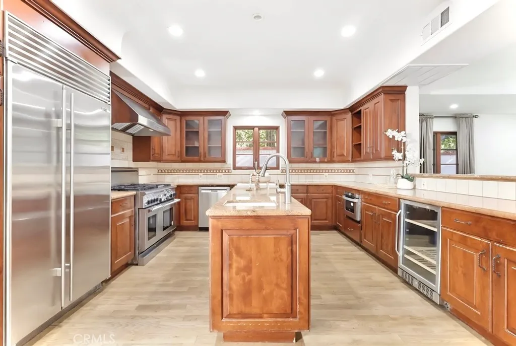 Additional image 18 of 1805 Outpost Drive, Los Angeles, CA 90068