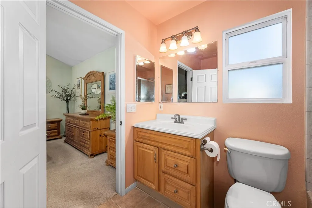 Additional image 67 of 5815 E Oxholm St, Long Beach, CA 90808