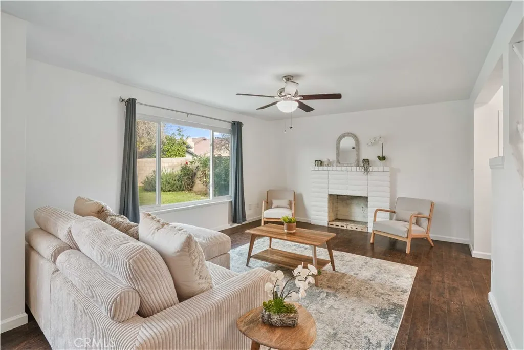 Additional image 4 of 1504 Santiago Court, Bakersfield, CA 93307