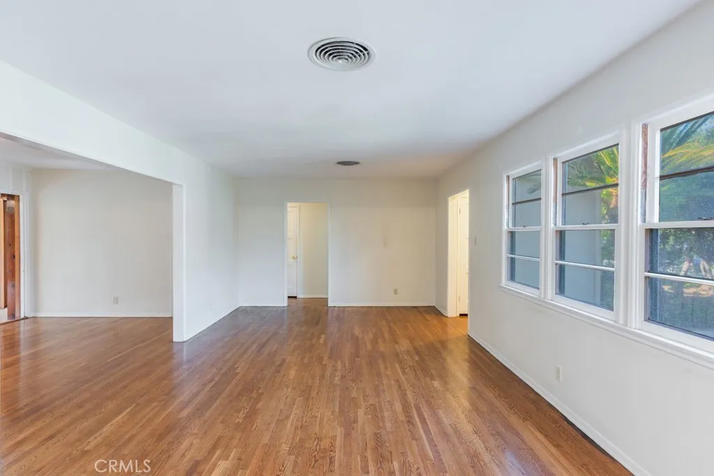 Additional image 89 of 12500 Martha St, Valley Village, CA 91607