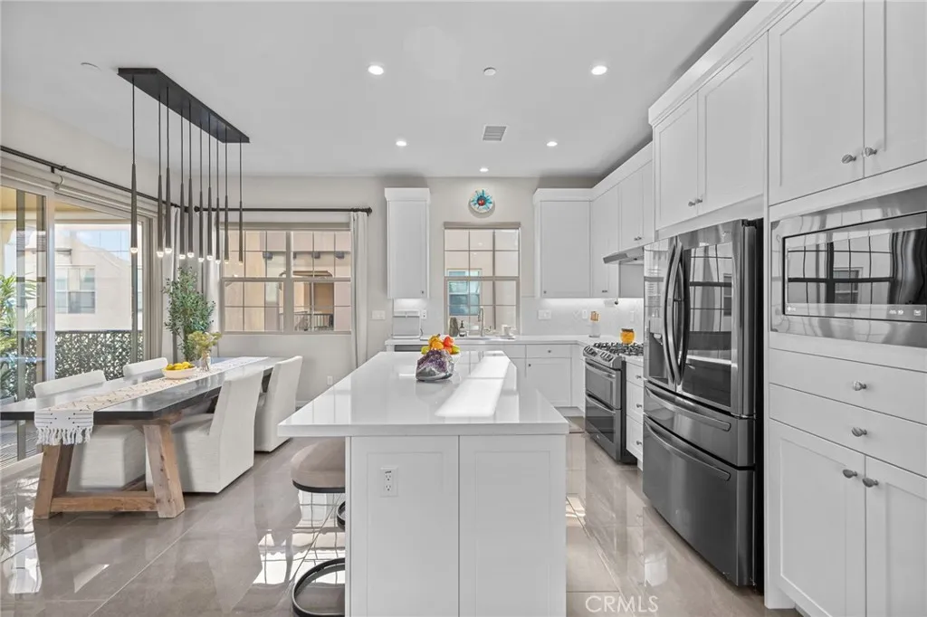 Additional image 11 of 214 Elkhorn, Irvine, CA 92618