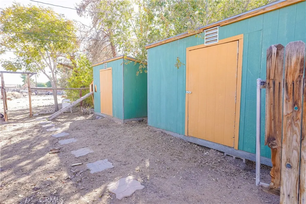 Additional image 118 of 14415 Erie Rd, Apple Valley, CA 92307