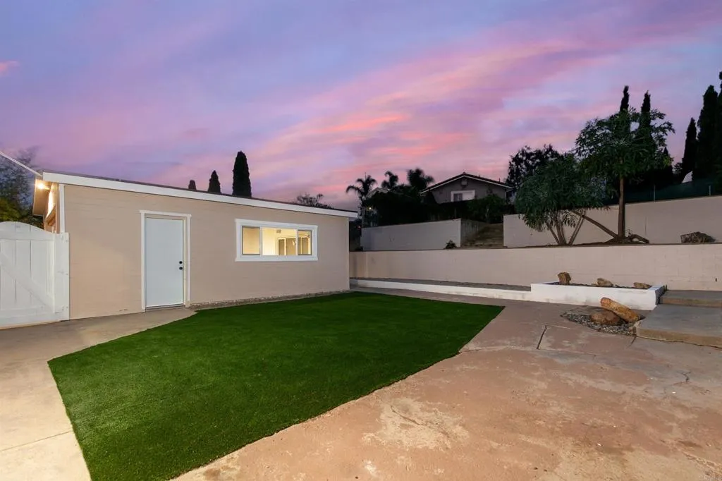 Additional image 149 of 3840 Tomahawk Lane, San Diego, CA 92117