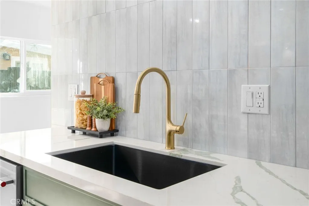 Additional image 49 of 17381 Meer Cir, Huntington Beach, CA 92647