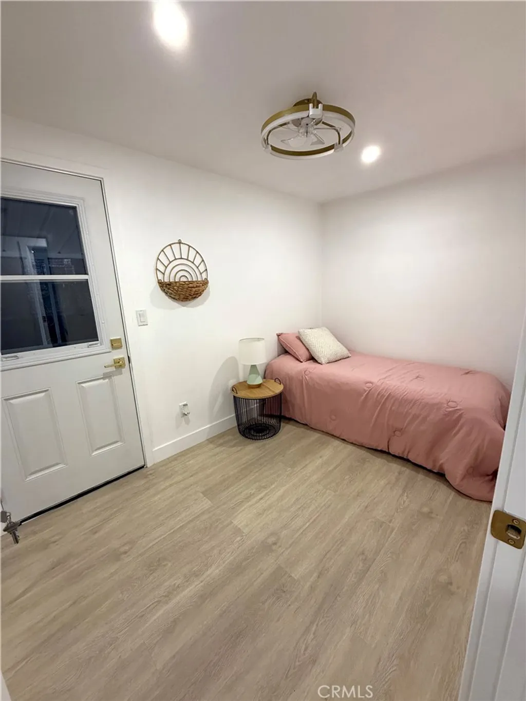 6475 Atlantic Avenue Unit 815, Long Beach, CA 90805