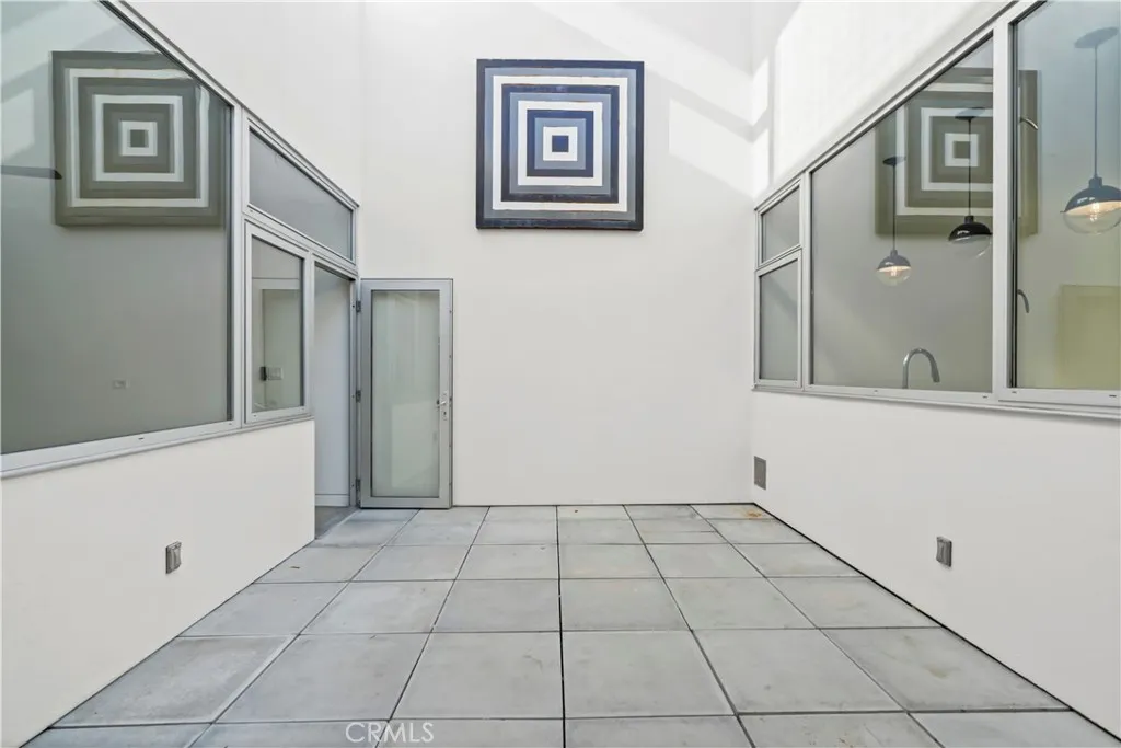 Additional image 15 of 1121 Abbot Kinney, Venice, CA 90291