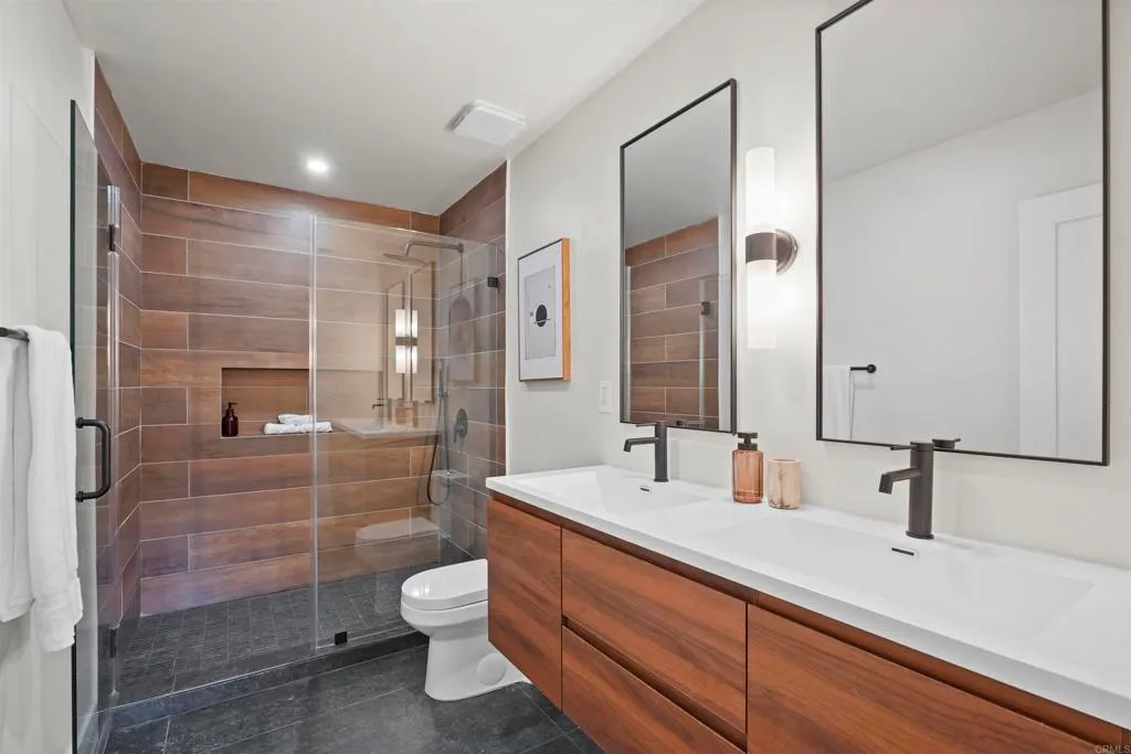 Additional image 17 of 3130 Kerry Ln, Costa Mesa, CA 92626