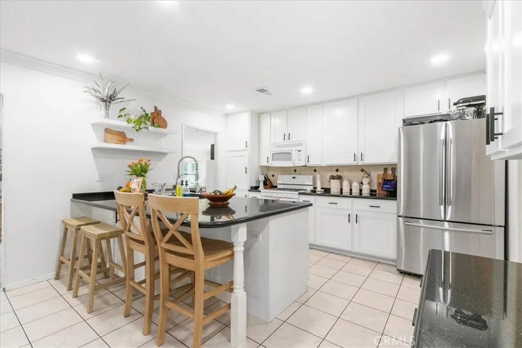 Additional image 14 of 1235 W Cypress Avenue, Redlands, CA 92373