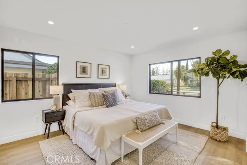 Additional image 15 of 7932 Woodlake, West Hills, CA 91304