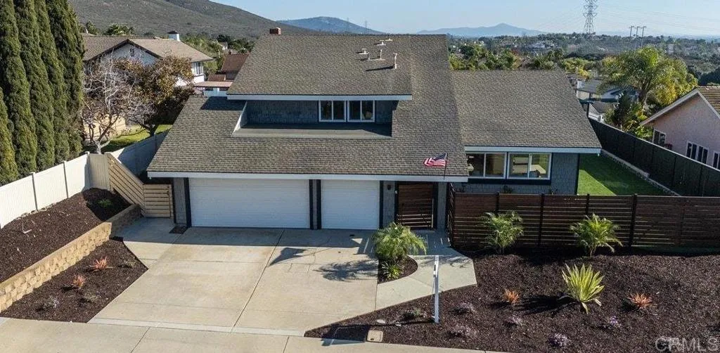 Additional image 2 of 7310 Esfera Street, Carlsbad, CA 92009