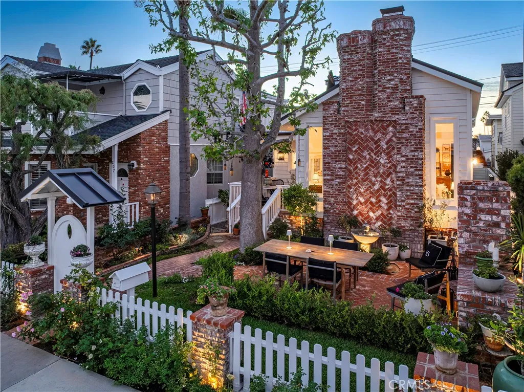 Additional image 36 of 209 Diamond Ave, Newport Beach, CA 92662