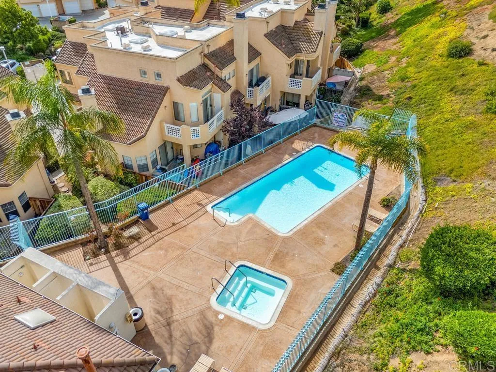 12003 Calle De Leon Unit 3, El Cajon, CA 92019 photo 3